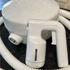 Sun FX spray tan machine. White. Like new